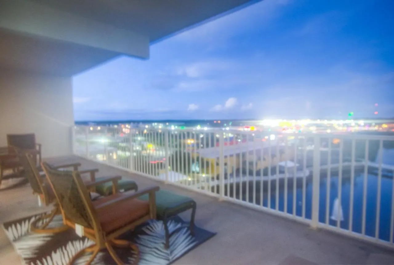 Semesterbostad Brand New! Laketown Wharf 633! Amazing 3 Bd, Great Location, And Awesome Amenities! Panama City Beach