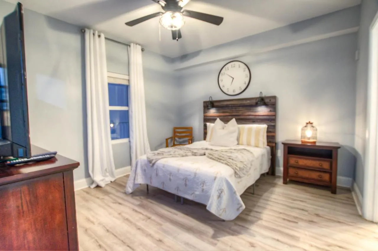Semesterbostad Brand New! Laketown Wharf 633! Amazing 3 Bd, Great Location, And Awesome Amenities! Panama City Beach USA